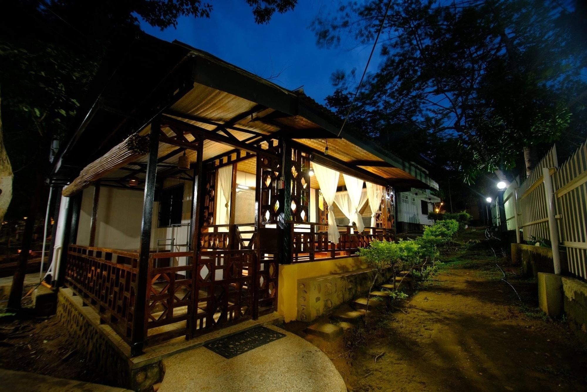 Villa Khadine Grand Vista Resort Coron Buitenkant foto