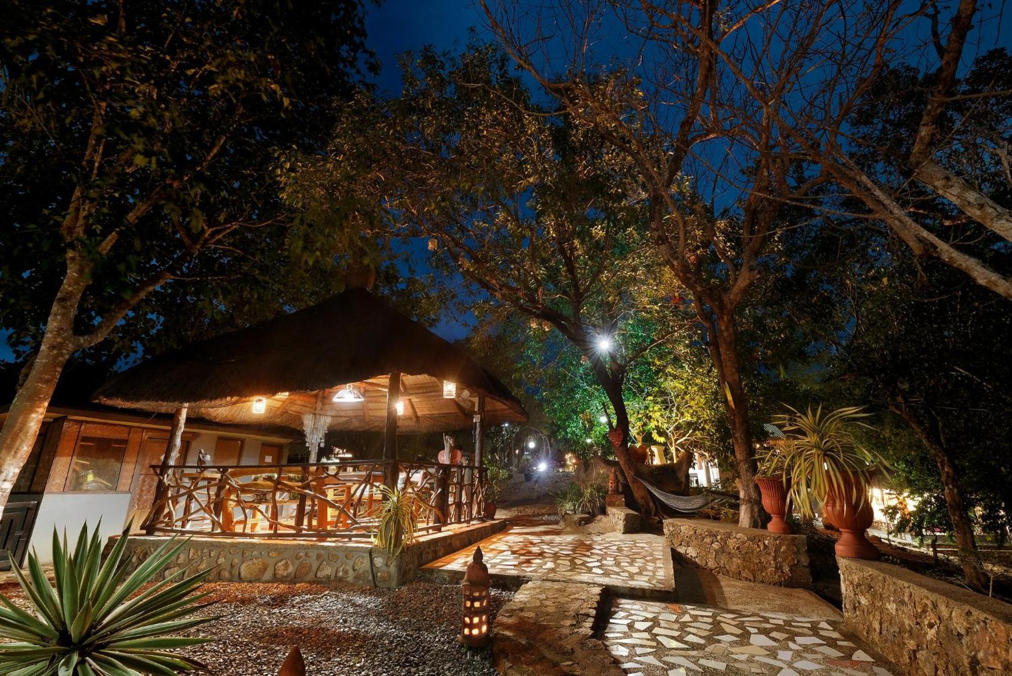 Villa Khadine Grand Vista Resort Coron Buitenkant foto